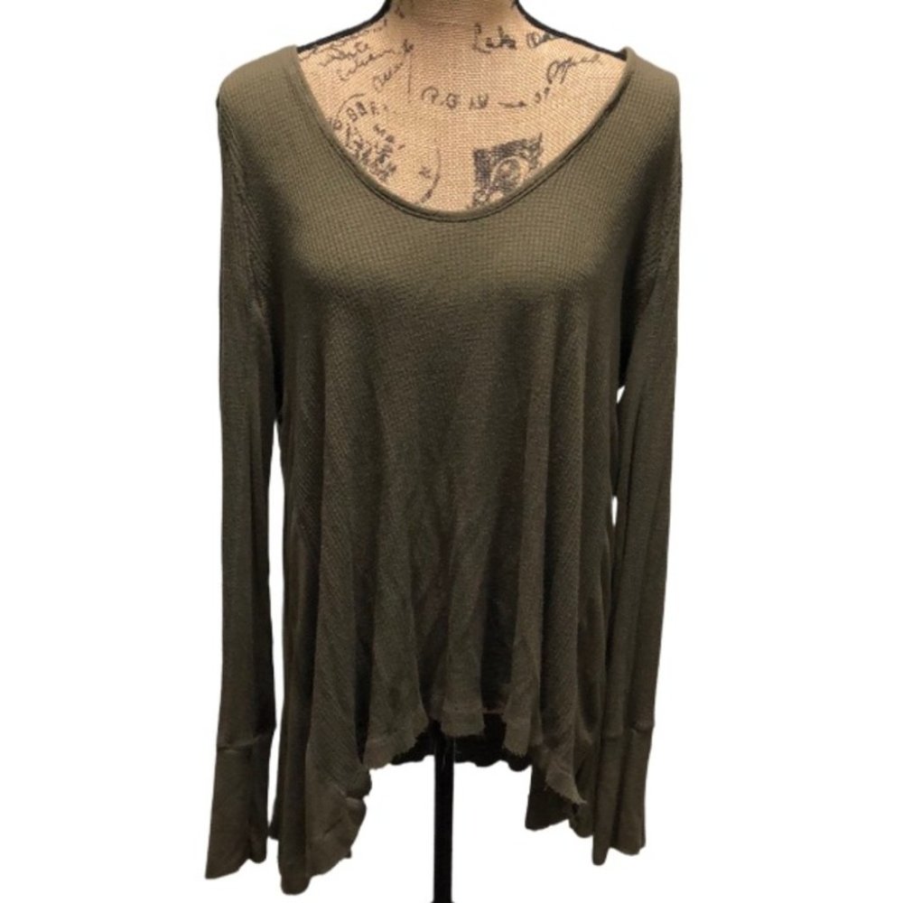 {Free People} Long Sleeve Scoop Neck Olive Green Tunic